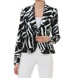 Joseph Ribkoff jungle print blazer jacket, size 6